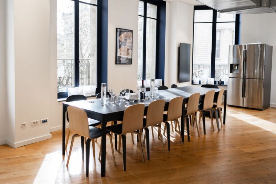 Paris: Cooking Class with Ferrandi at Galeries Lafayette - The lunch payoff: tasting what you make (and planning for drinks)