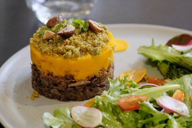 Paris Cooking Class with Ferrandi chef at Galeries Lafayette - Ferrandi chef teaching inside Galeries Lafayette