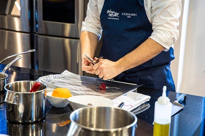 Paris Cooking Class with Ferrandi chef at Galeries Lafayette - The 2-hour flow: hands-on work, then a classic French sit-down