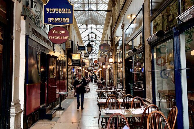 Paris Covered Passages Walking Tour plus Seine Cruise Option - Stop 3: Passage des Panoramas (dating to 1799)