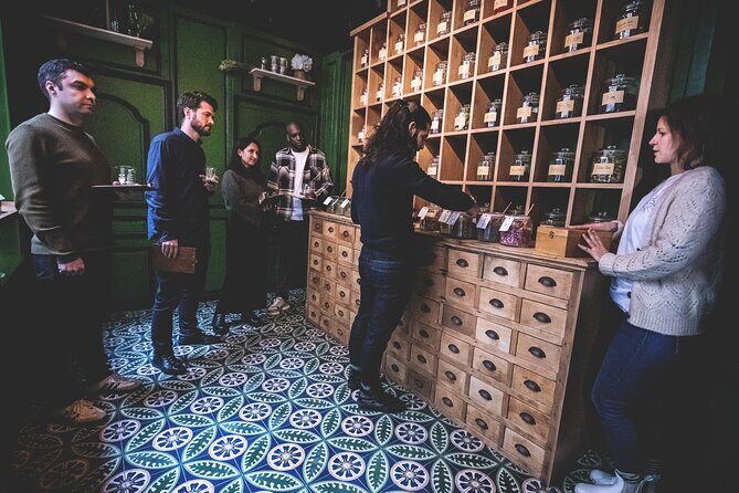 Paris Craft Distillery Make Your Own Gin Workshop - Quick Practical Tips Before You Go