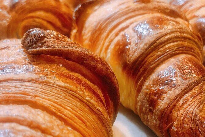 Paris Croissant and Breakfast Pastry Class with a French Chef - What you’ll make: croissants and pain au chocolat, plus Thursday bicolor pralin