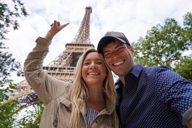 Paris Day Tour with Eiffel Tower, Louvre and Cruise Max 6 People - Louvre skip-the-line: how you make the Mona Lisa stop actually worth it
