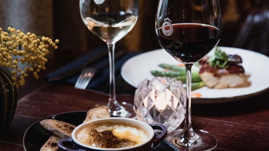Paris: Dinner with Customized Wine Selection - The three-course menu: French style with a modern twist