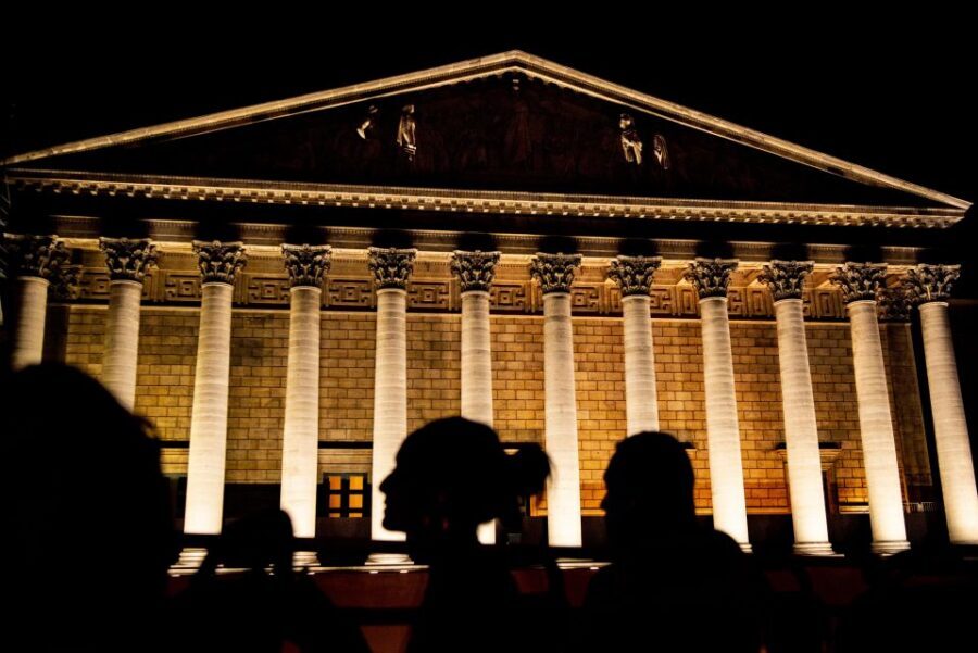 Paris: Discovery Hop-On Hop-Off and Paris by Night Tour - Who should book this tour (and who might skip it)