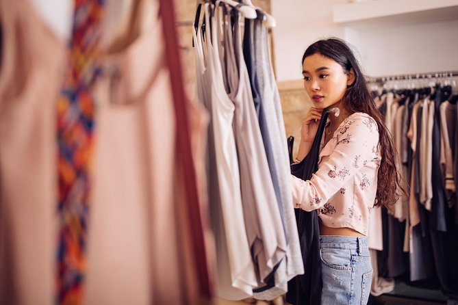 Paris Discovery Tour : private shopping with a fashion expert in Paris - Price and Value: What You’re Paying For