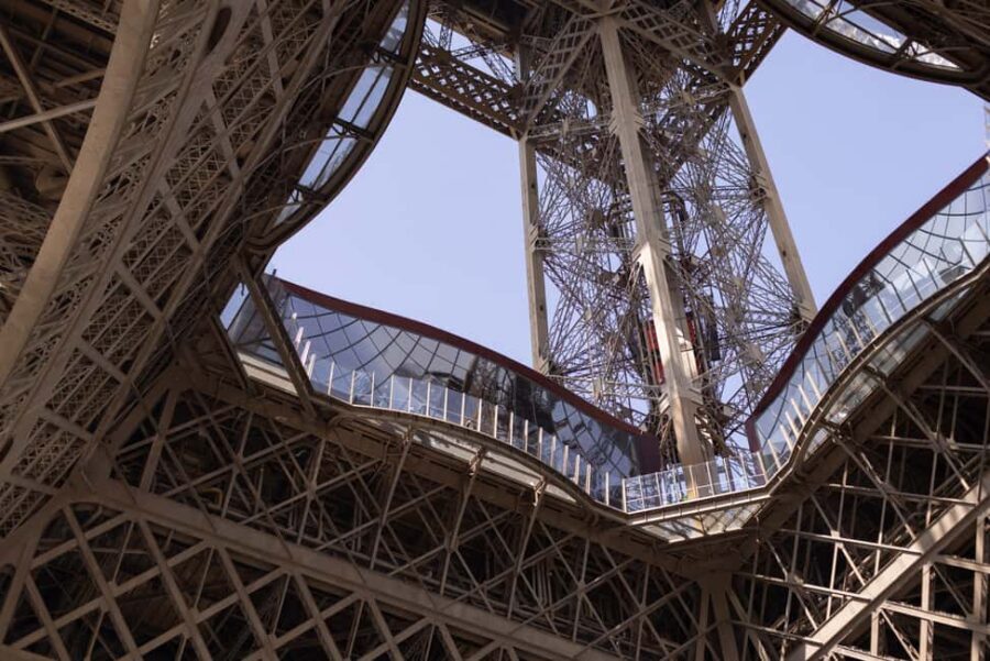 Paris: Early Dinner at Madame Brasserie in the Eiffel Tower - Key highlights to look for