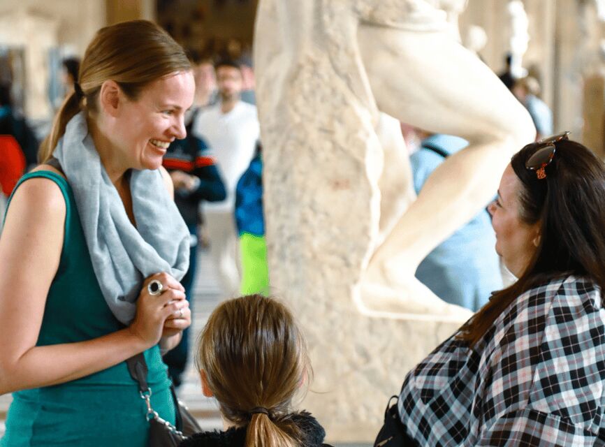 Paris: Early Morning Louvre Private Guided Tour with Pickup - Personalizing your itinerary without losing time