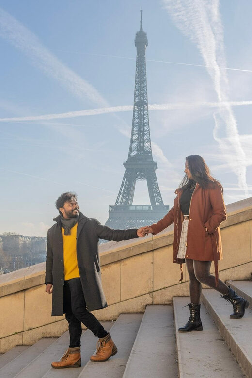 Paris: Eiffel Area Private Photoshoot - Starting at 2 Rue Beethoven: the practical meetup spot