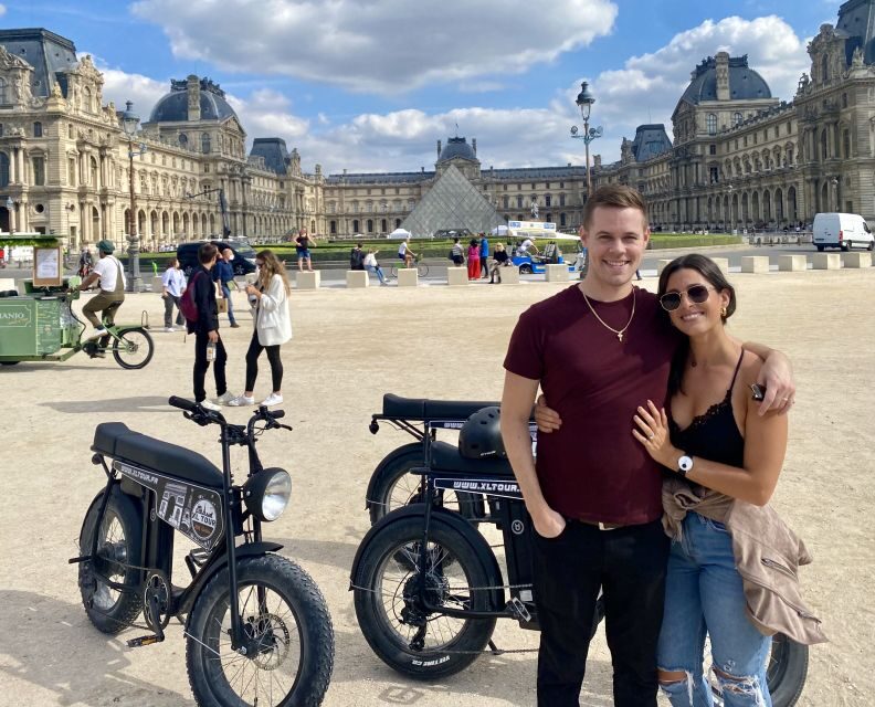 Paris: Eiffel Tower and Notre Dame Night Tour by E-Bike - Big avenues and “great vs. small palace” contrast