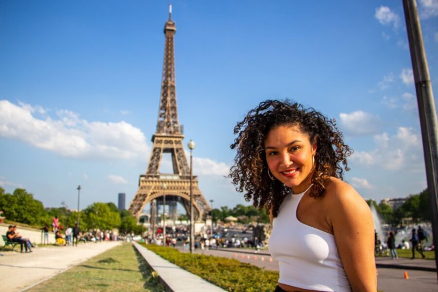 Paris: Eiffel Tower and Paris Bridges Private Photowalk - Practical tips so your session doesn’t feel rushed