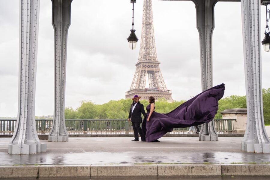 Paris: Eiffel Tower Flying-Dress Photoshoot jonadress - Two Photographers, Real Posing Help, and How to Prep