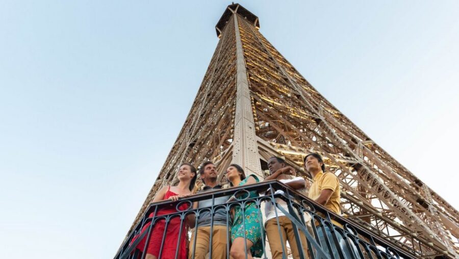 Paris: Eiffel Tower Hosted Tour, Seine Cruise and City Tour - Trocadéro Gardens and Eiffel Tower Views That Set the Tone