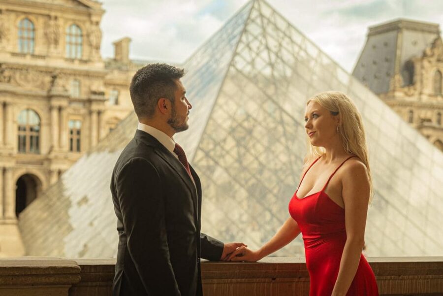 Paris: Eiffel Tower & Louvre Private Photoshoot - Standard vs Premium vs VIP: how to choose your “photo amount”