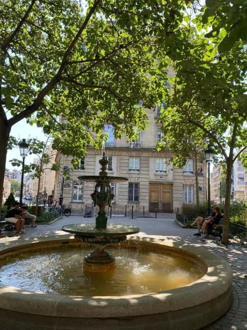 Paris: Emily Filming Locations Walking Tour - Quick reality check on the ending