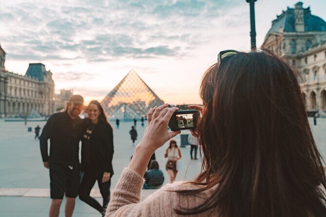 Paris Evening City of Lights Small Group Bike Tour & Boat Cruise - Price and Value: What $70.93 Buys You in Paris