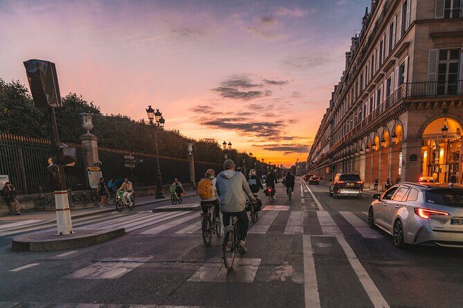 Paris Evening City of Lights Small Group Bike Tour & Boat Cruise - Who This Tour Is Best For (And Who Should Think Twice)