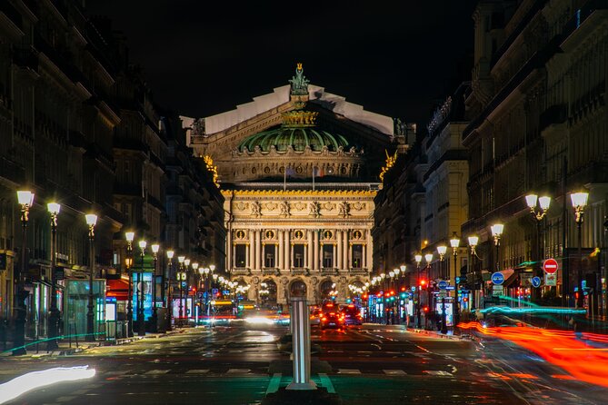 Paris Evening Walking Tour through the City of Lights - Hotel de Ville at Night: A City Hall Built for Photos