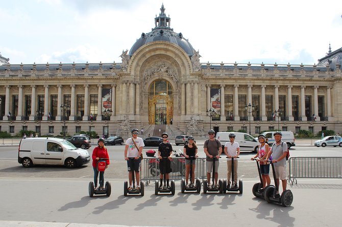 Paris: Experience Segway Top Highlights Small Group 2 Hours - Arc de Triomphe and the Eiffel Tower Finale
