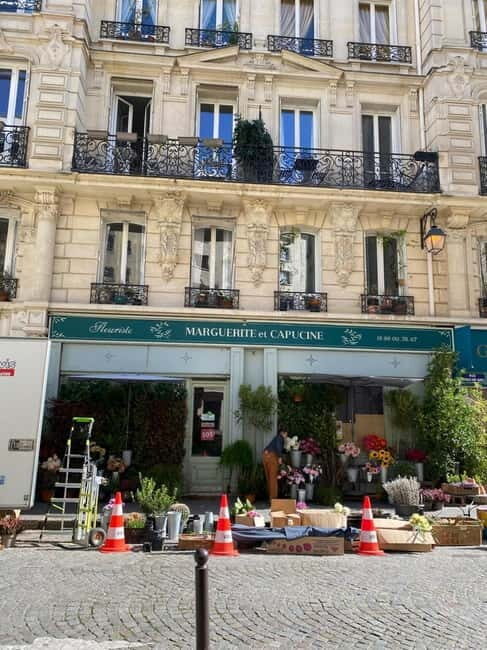 Paris: Explore the City Like Emily Tour - Filming Locations - Finding Your Guide by the Fountain Square