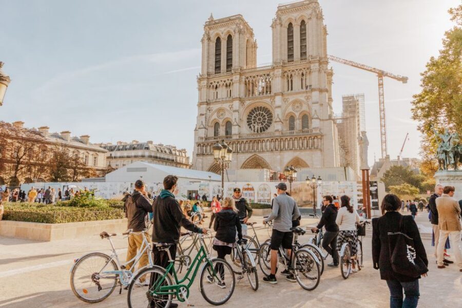 Paris: Famous Monuments Cycling Tour - Louvre to Tuileries views: museum geometry without museum fatigue
