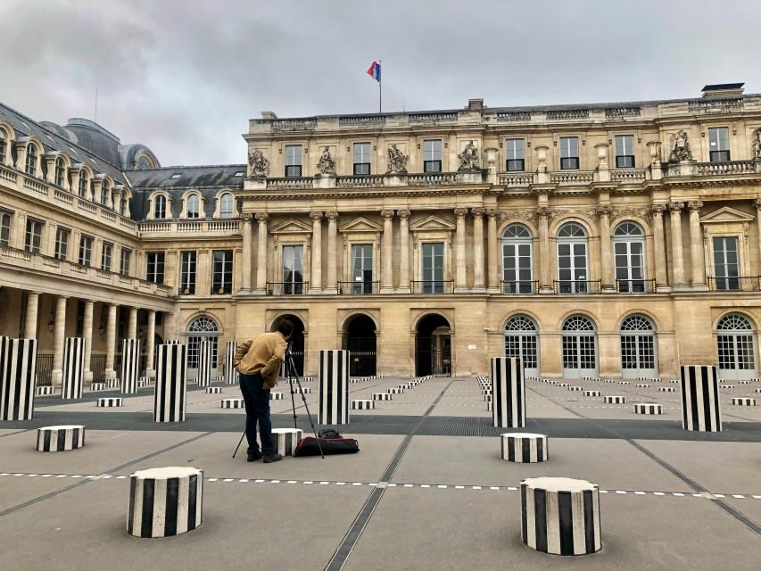 Paris: Fashion History Walking Tour in the Heart of Paris - Vintage Luxury vs Today’s Collections: What to Compare While You Walk