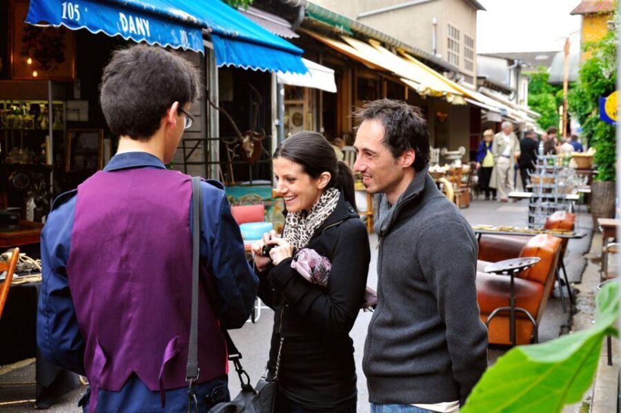 Paris: Flea Market Insider's Tour in Extra-Small Group - Should you book this Saint-Ouen Flea Market insider tour?