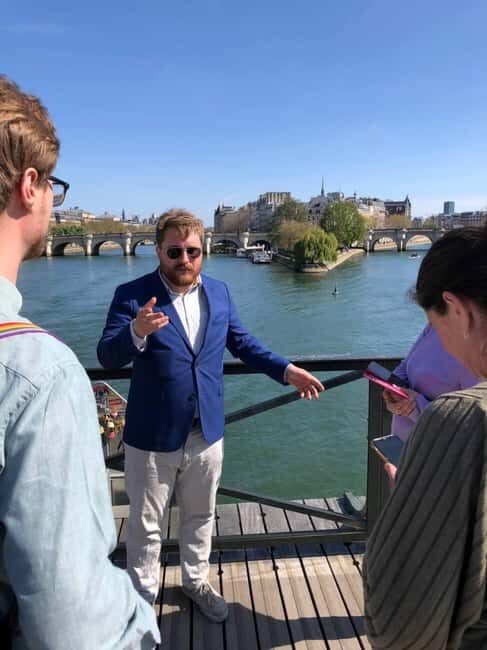 Paris: French Monarchy Intrigues Walking Tour - Pop-culture links: Game of Thrones vibes, with monarchy roots