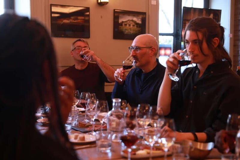 Paris: French Wine Tasting and Pairing in Montmartre - What you learn from the sommelier (and how it helps you after)