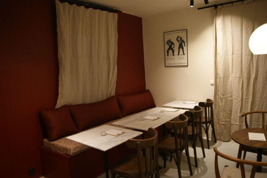 Paris : French wine tasting in Montmartre - What makes this Montmartre tasting worth your hour