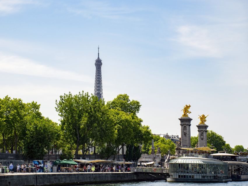 Paris: Full-Day Custom Tour with Local Guide - Musée d’Orsay and the Louvre: how guides change museum math
