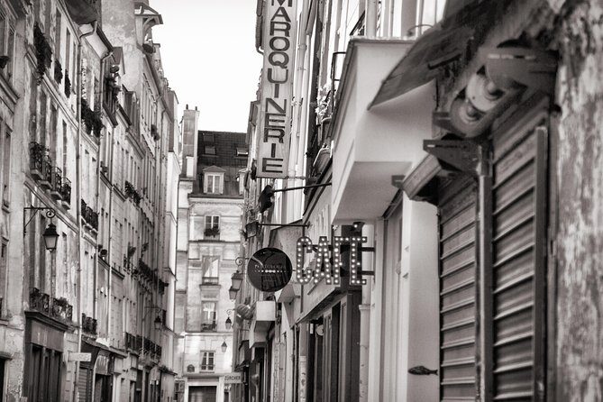 Paris Gay Marais Semi-Private Walking Tour - Two Hours, Two Landmarks, One Coherent Walking Route
