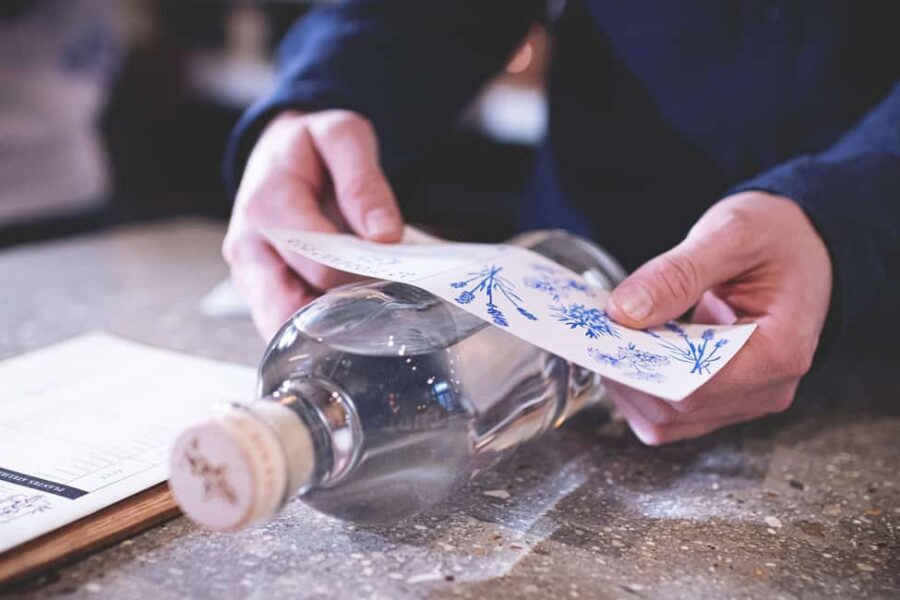 Paris gin making workshop in English - Why the $129 price can make sense
