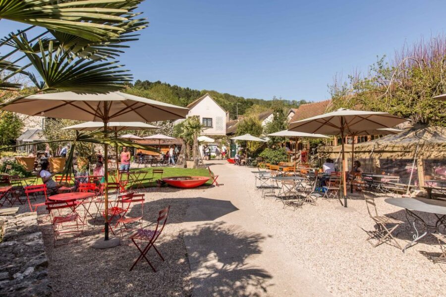 Paris: Giverny & Versailles Small Group or Private Tour - Moulin de Fourges Lunch: A Countryside Reset
