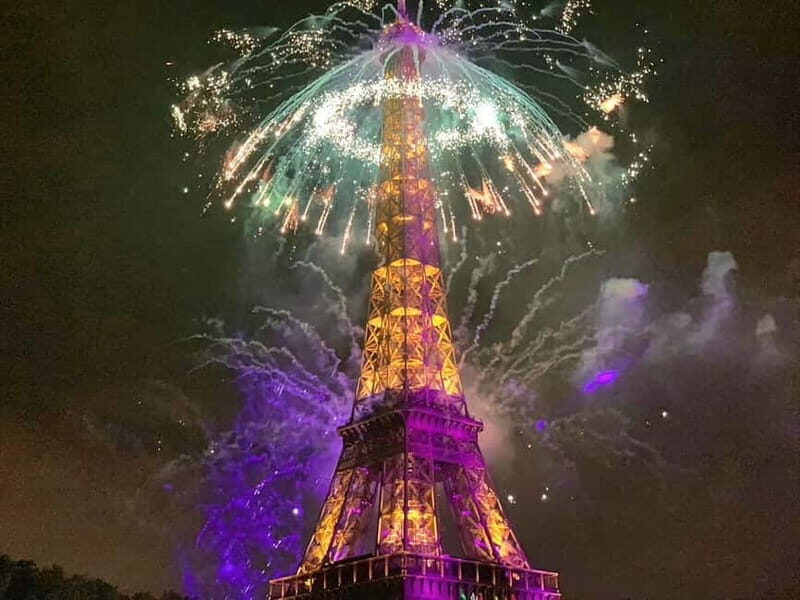 Paris: Gourmet 3-Course Dinner Cruise with French Wine - A Seine night powered by 100% electric boats