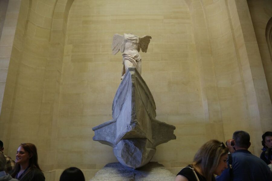Paris: Gourmet Food Tour & Louvre Museums Guided Tour - Key things I liked most
