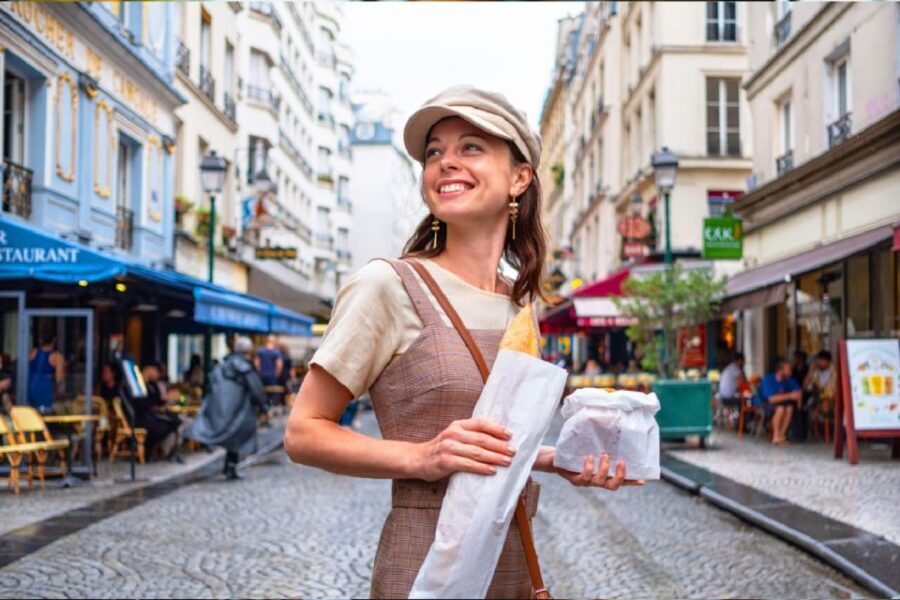 Paris: Gourmet Food Tour & Louvre Museums Guided Tour - Start at La Comédie-Française: viennoiseries and the jambon-beurre hit