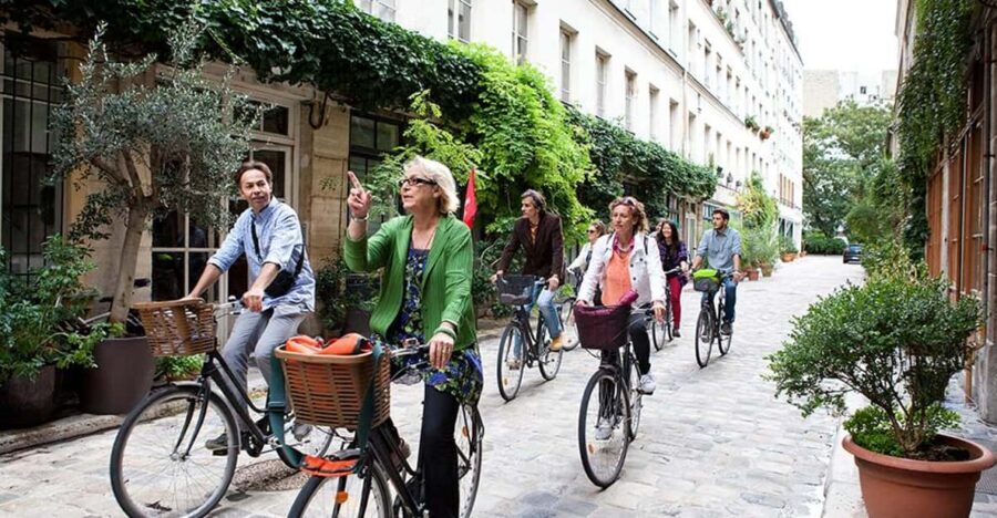 Paris: Guided Bike and Food Tour - A Taste of Paris - Starting in the 3rd: where you meet and how to get oriented fast
