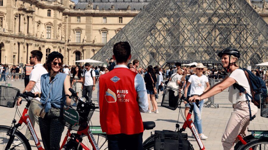 Paris Guided Bike Tour - Price, pace, and what you should bring to make it work