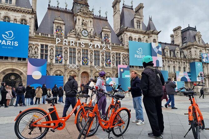 Paris: Guided City Sightseeing Tour by Bike/E-Bike - Why a 10 km bike loop is the best way to get your bearings