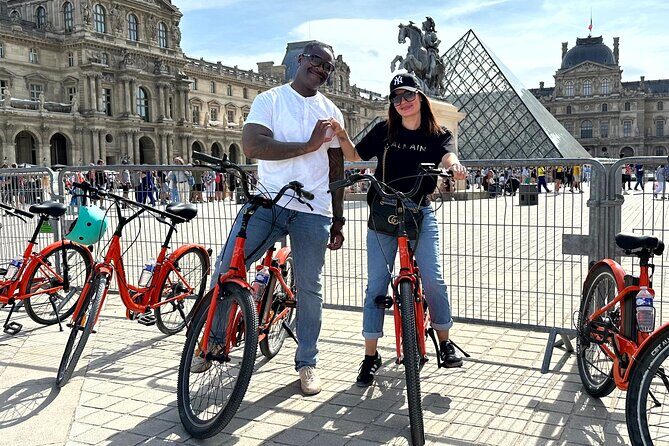 Paris Guided City Sightseeing Tour by Bike or E-Bike - Hôtel de Ville, Sainte-Chapelle, and Île de la Cité: The Gothic Wall of Sound