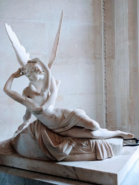 Paris: Guided Louvre Museum Tour with Optional Entry Ticket - The Louvre route in 2–3 hours: what you’ll see and why it works