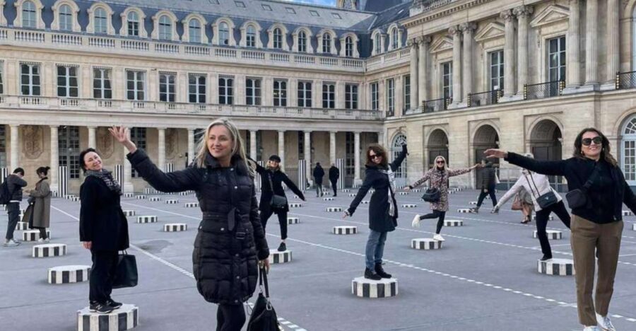 Paris: Guided Walking Tour from Opera Garnier to Notre-Dame - Key things that make this tour work
