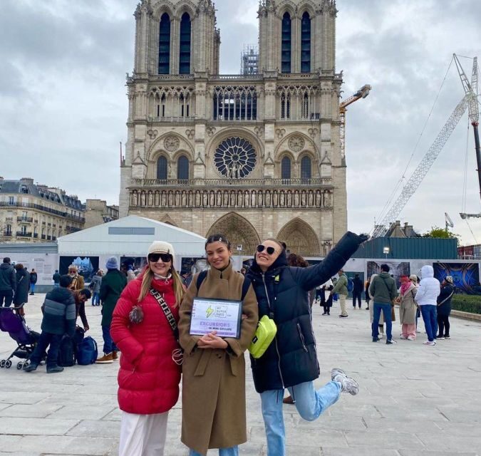 Paris: Guided Walking Tour from Opera Garnier to Notre-Dame - Place Vendôme and the art of noticing details