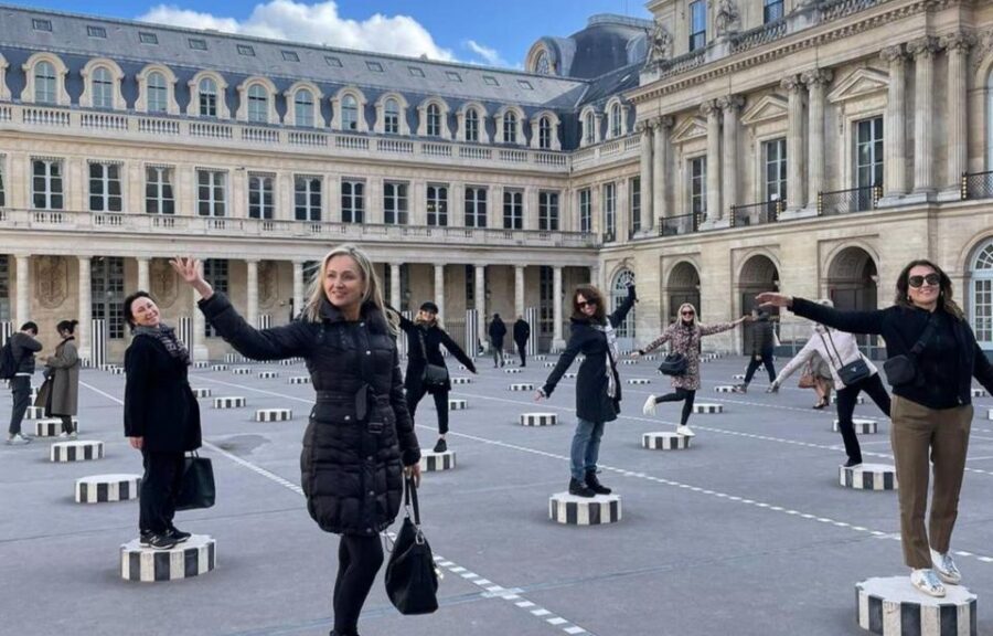 Paris: Guided Walking Tour from Opera Garnier to Notre-Dame - Île de la Cité: Conciergerie, Saint-Michel fountain area, and the old-city feel