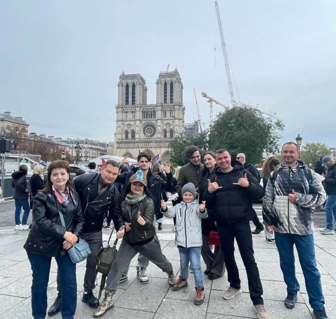 Paris: Guided Walking Tour from Opera Garnier to Notre-Dame - Where you start: Hôtel de Ville meeting point at 10:00 AM