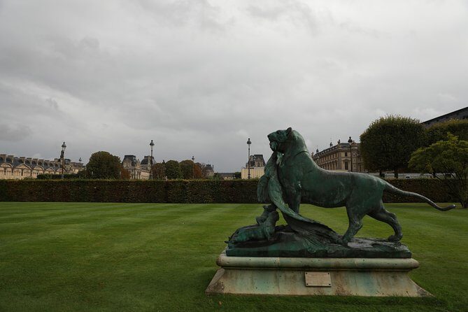 Paris Half Day Private Customized Walking Tour, Transport Options - Should You Book This Private Paris Highlights Tour?