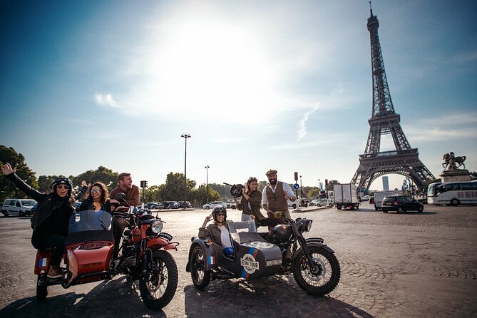 Paris Highlights city tour on a vintage Sidecar Motorcycle - Why a vintage sidecar tour is a smart way to get your bearings