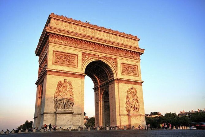 Paris Highlights Immersive Coach Tour - Place de la Concorde, Opéra, and the Trocadéro approach