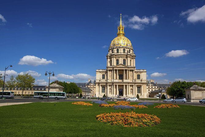 Paris Highlights Immersive Coach Tour - Lulu and Maurice: how the kid-friendly audio changes the ride